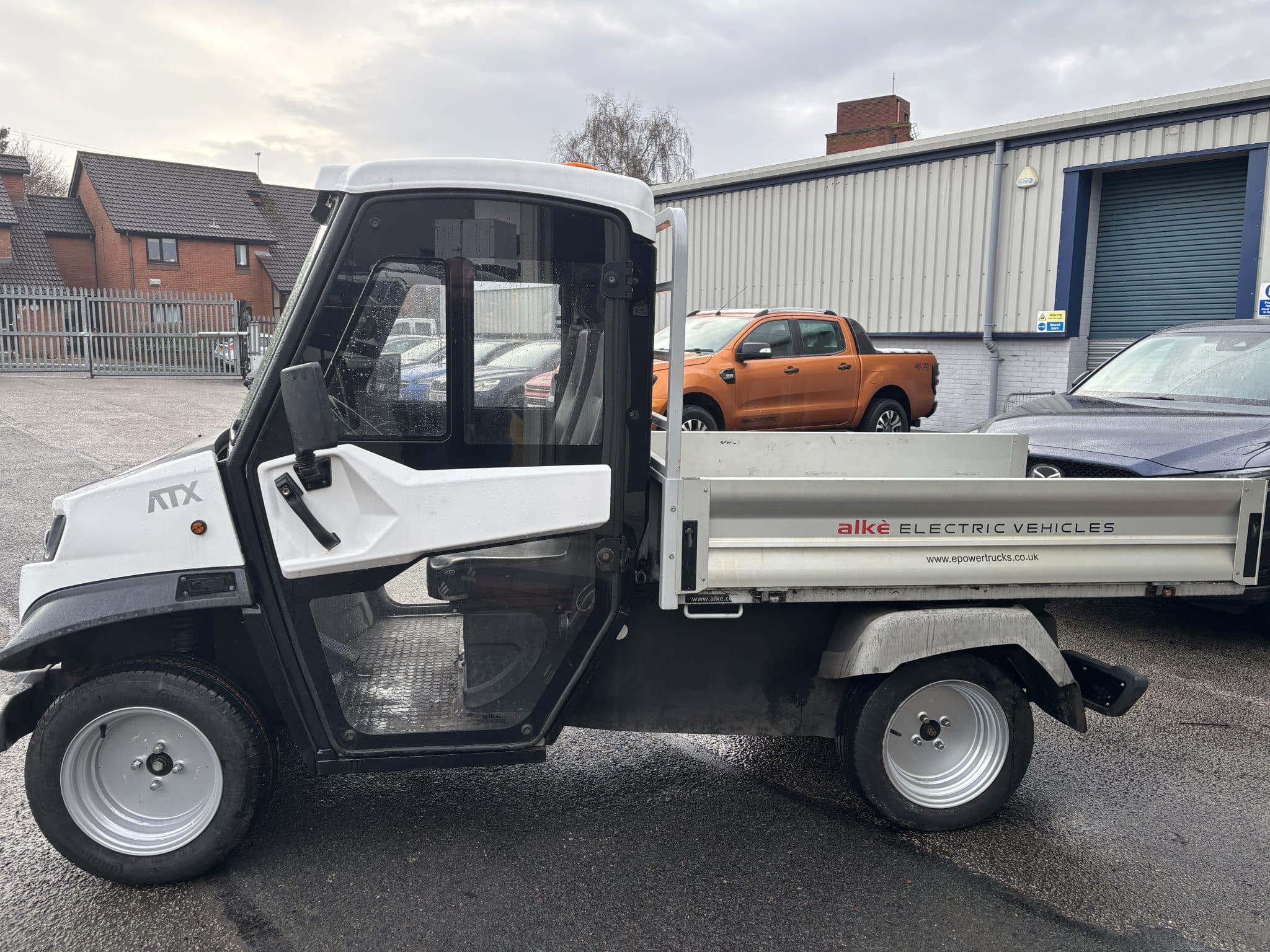 Different Types of Electric Utility Vehicles Explained 2 IMG 3139 scaled